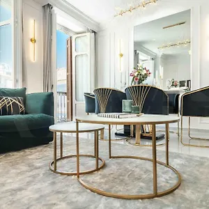  Apartment Deluxe - Historic Center By Rems